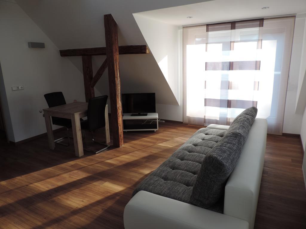 Am Kirchberg 3*